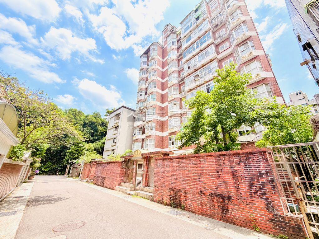 葫洲捷運－寬敞舒適居房屋室內格局與周邊環境