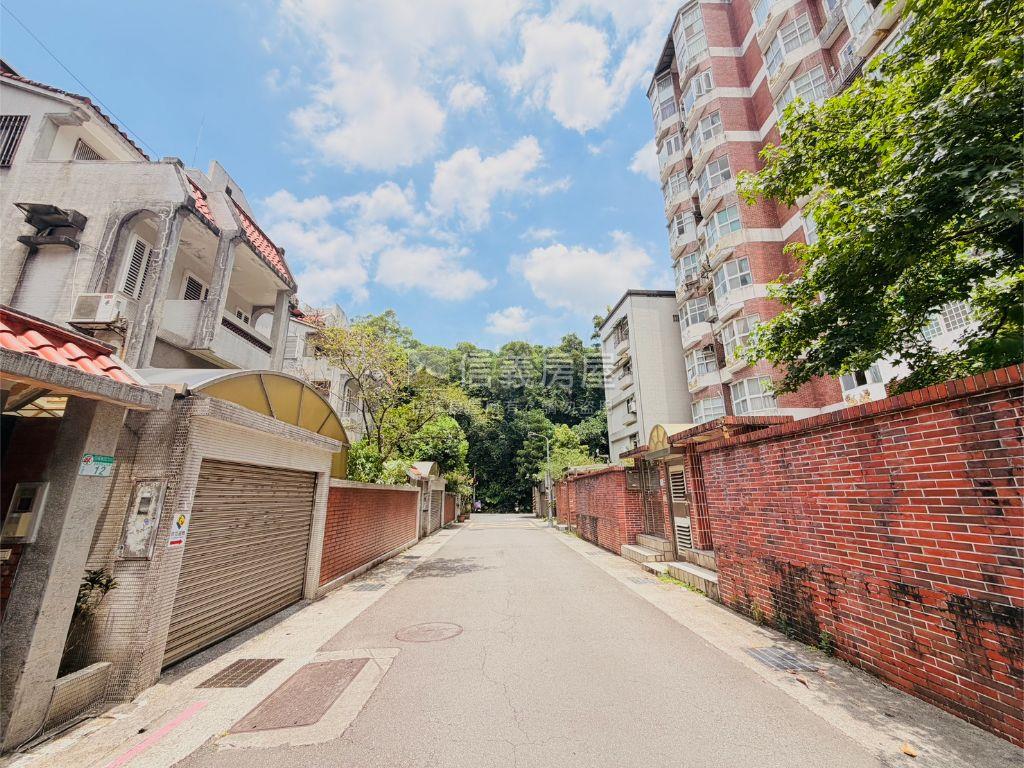 葫洲捷運－寬敞舒適居房屋室內格局與周邊環境