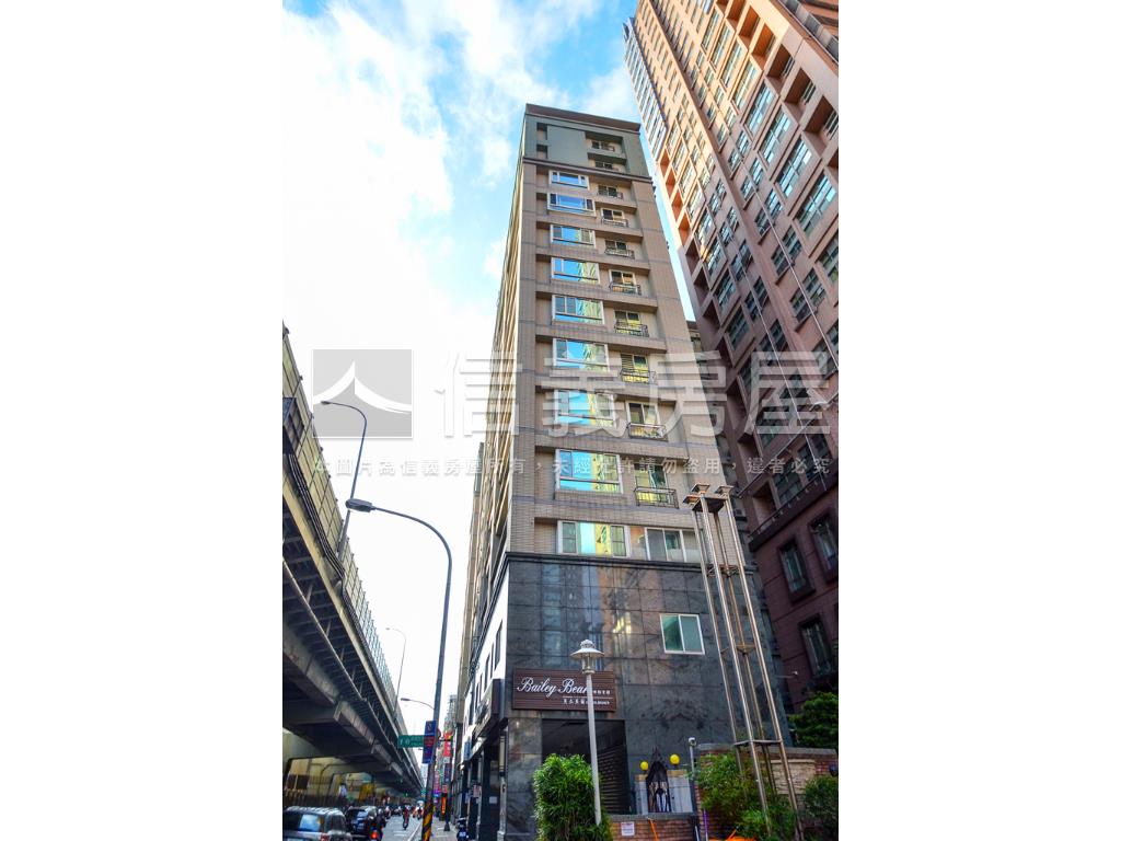 景平捷運金店面房屋室內格局與周邊環境