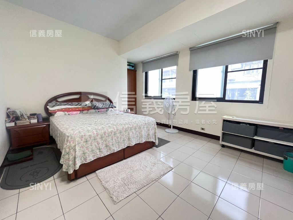 國泰方正珍稀透天房屋室內格局與周邊環境