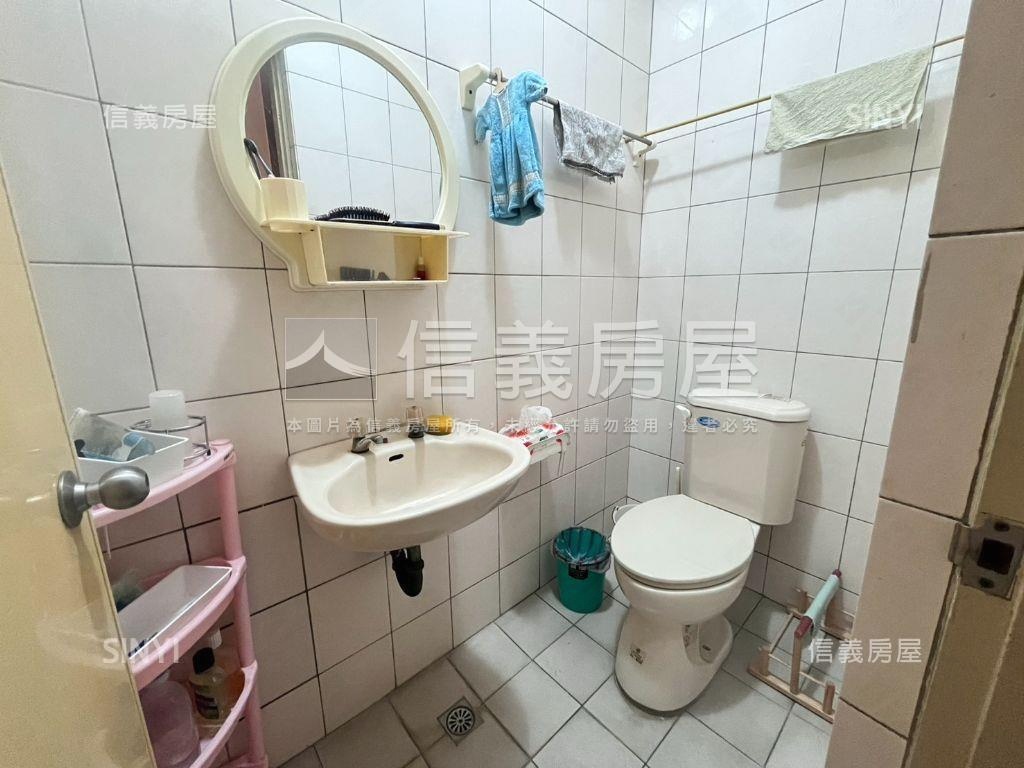 國泰方正珍稀透天房屋室內格局與周邊環境