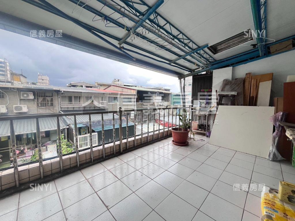 國泰方正珍稀透天房屋室內格局與周邊環境