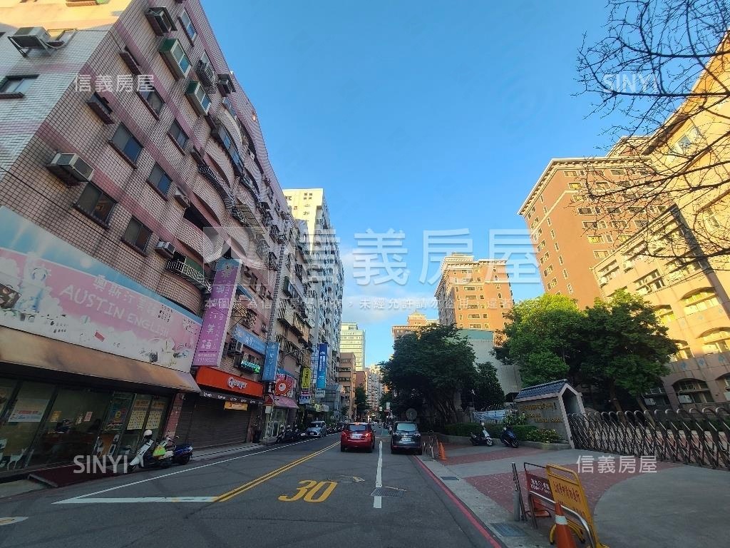 莊敬國小稀有透店房屋室內格局與周邊環境