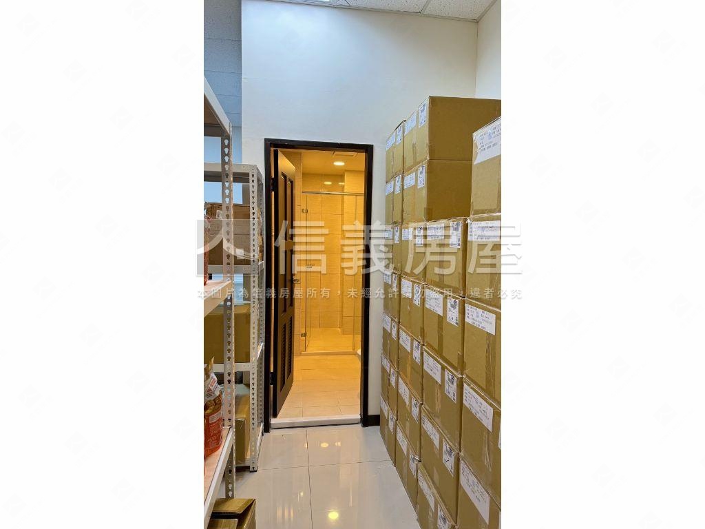 甜ＭＥＭＥ店面房屋室內格局與周邊環境