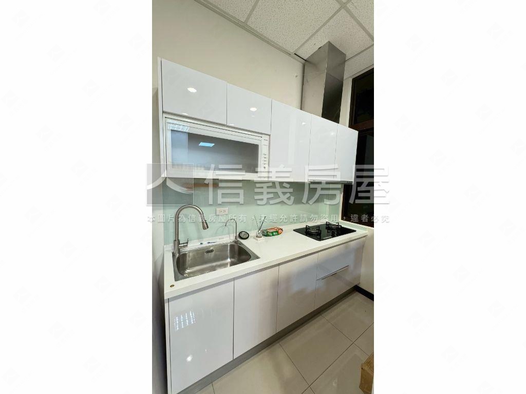 甜ＭＥＭＥ店面房屋室內格局與周邊環境