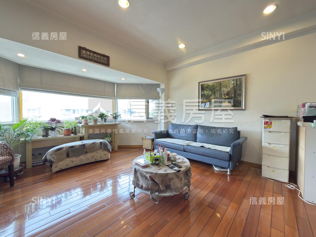 海華高樓美式溫馨三房房屋室內格局與周邊環境