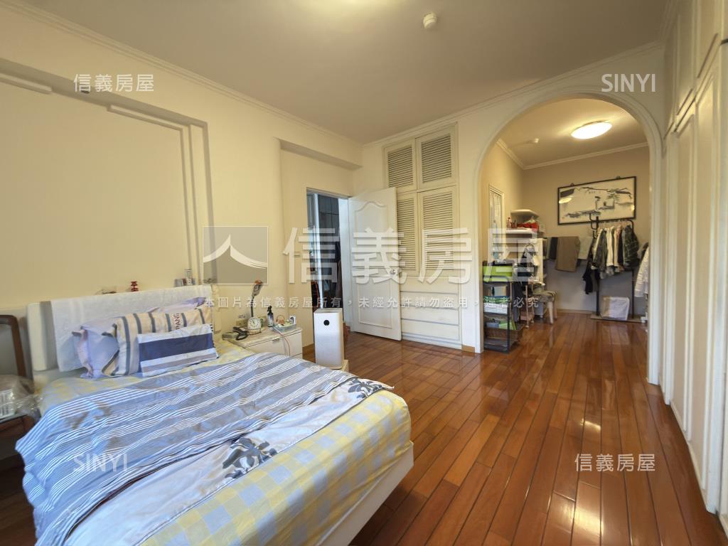 海華高樓美式溫馨三房房屋室內格局與周邊環境