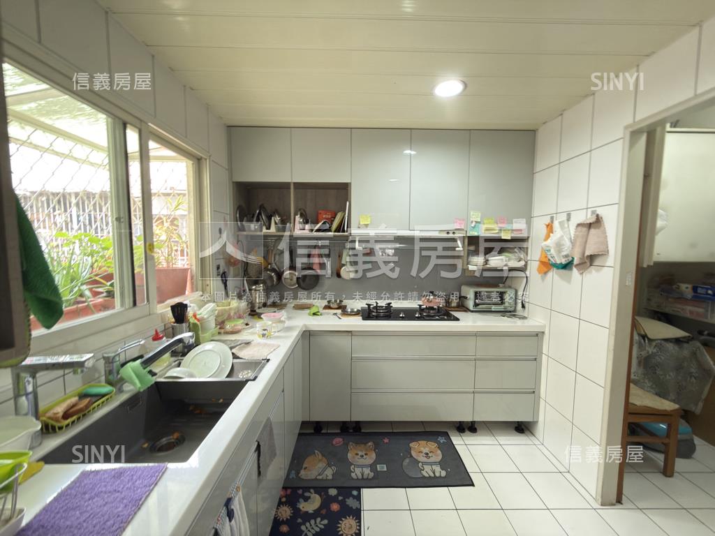 海華高樓美式溫馨三房房屋室內格局與周邊環境