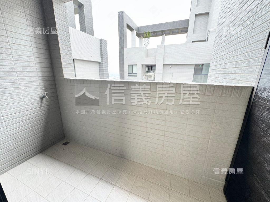 茂洋閱美高樓獨家兩房平車房屋室內格局與周邊環境