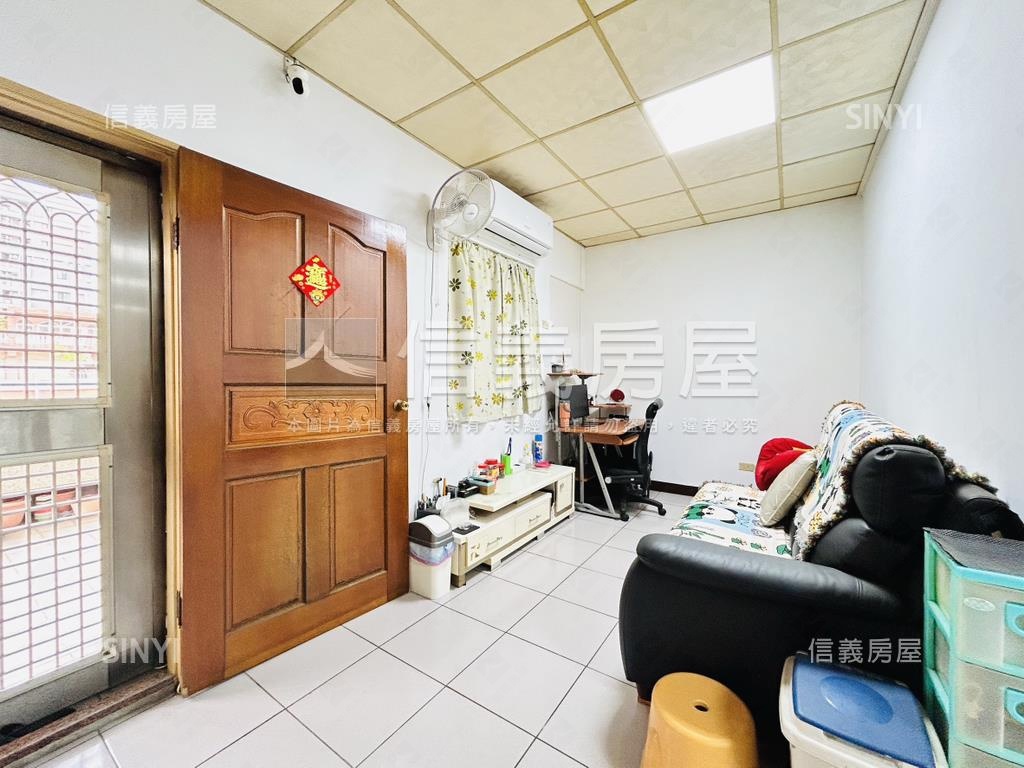 正自強路上大空間公寓房屋室內格局與周邊環境