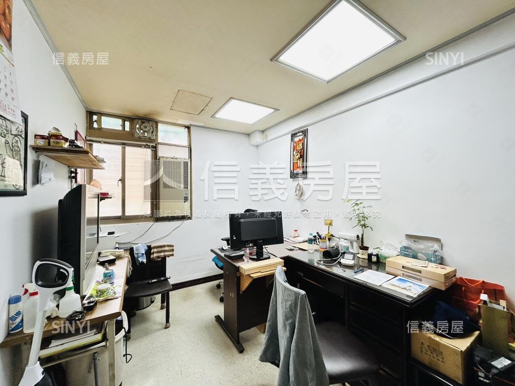 正自強路上大空間公寓房屋室內格局與周邊環境