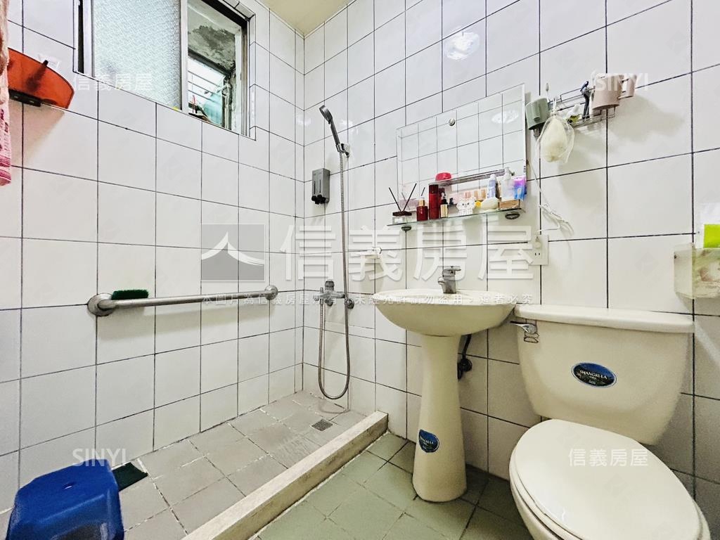 正自強路上大空間公寓房屋室內格局與周邊環境