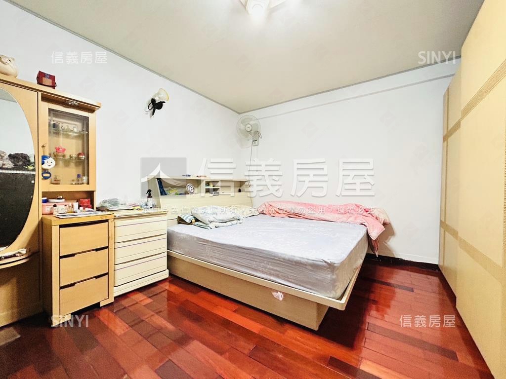 正自強路上大空間公寓房屋室內格局與周邊環境