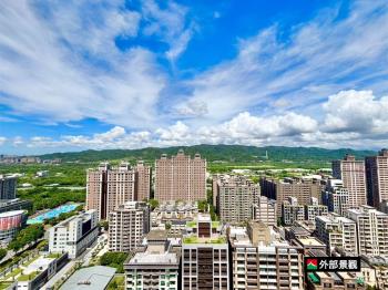 碧連天御風來居