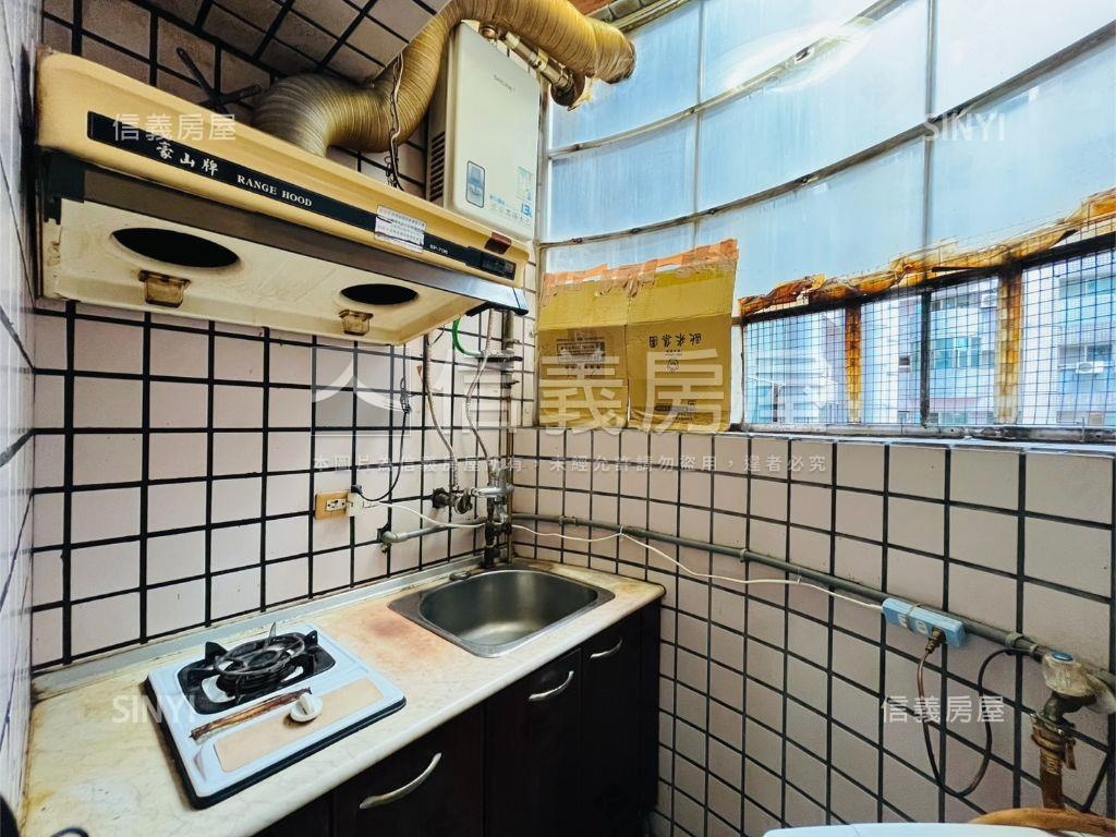 稀有面中庭首購上選房屋室內格局與周邊環境