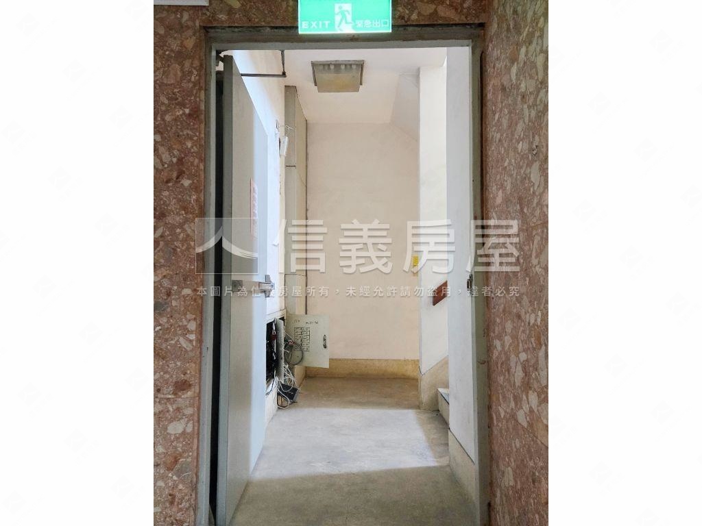 稀有面中庭首購上選房屋室內格局與周邊環境