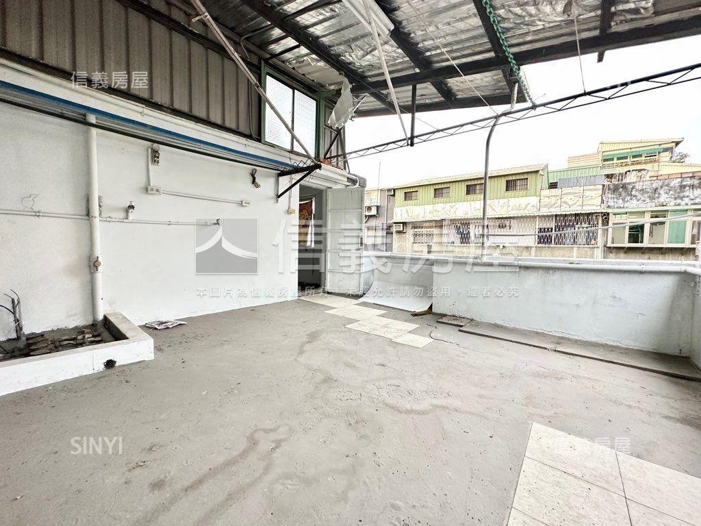 秀朗橋獨棟邊間方正美寓房屋室內格局與周邊環境