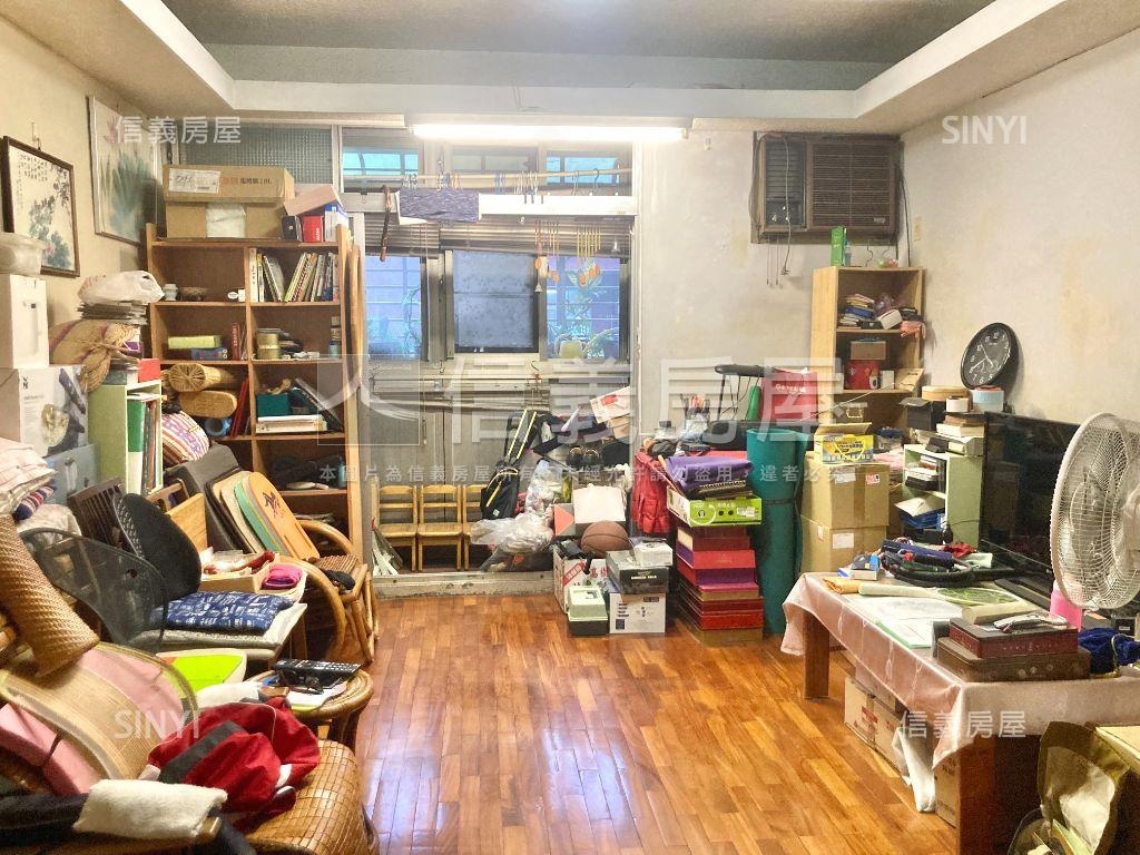 近公園機能棒㊣文德三房房屋室內格局與周邊環境