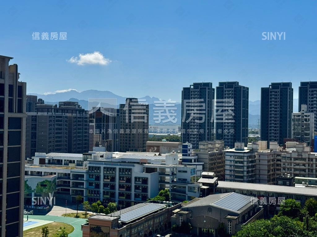 ★專任城中大璽兩房車位★房屋室內格局與周邊環境