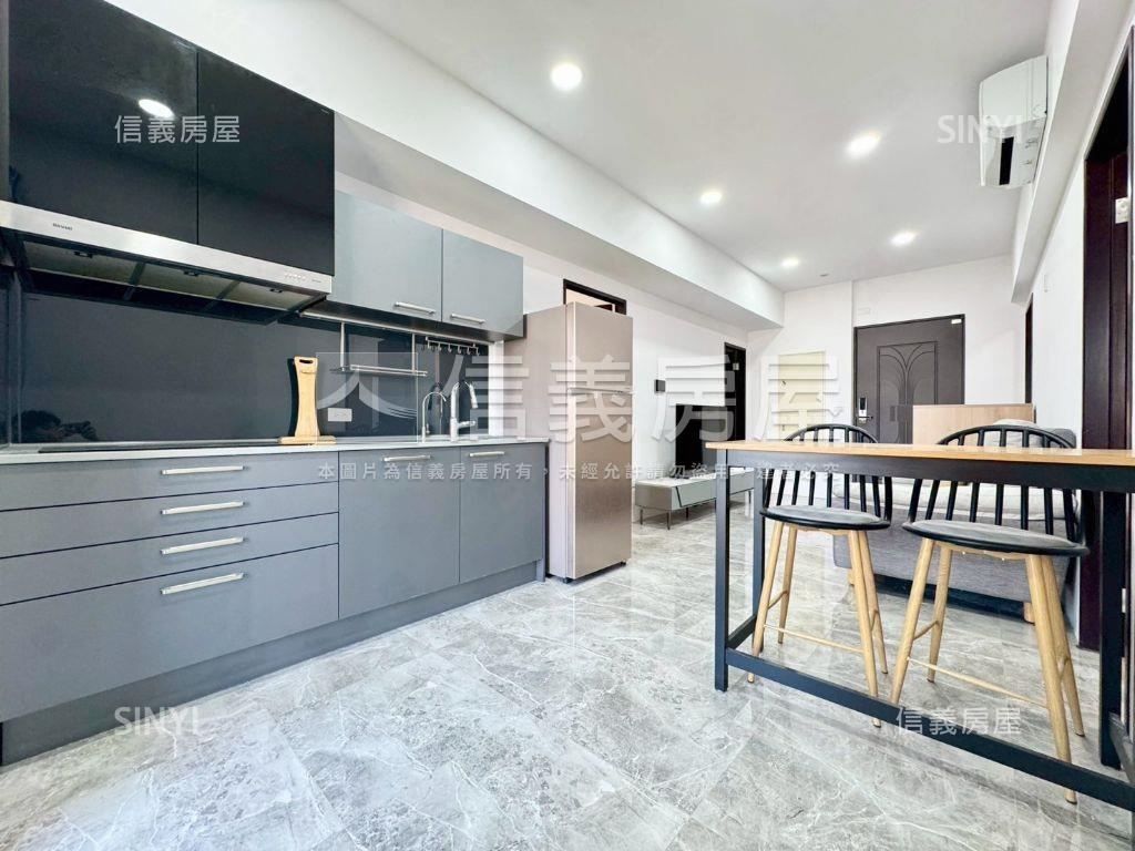 宇成森之邸面公園三房平車房屋室內格局與周邊環境