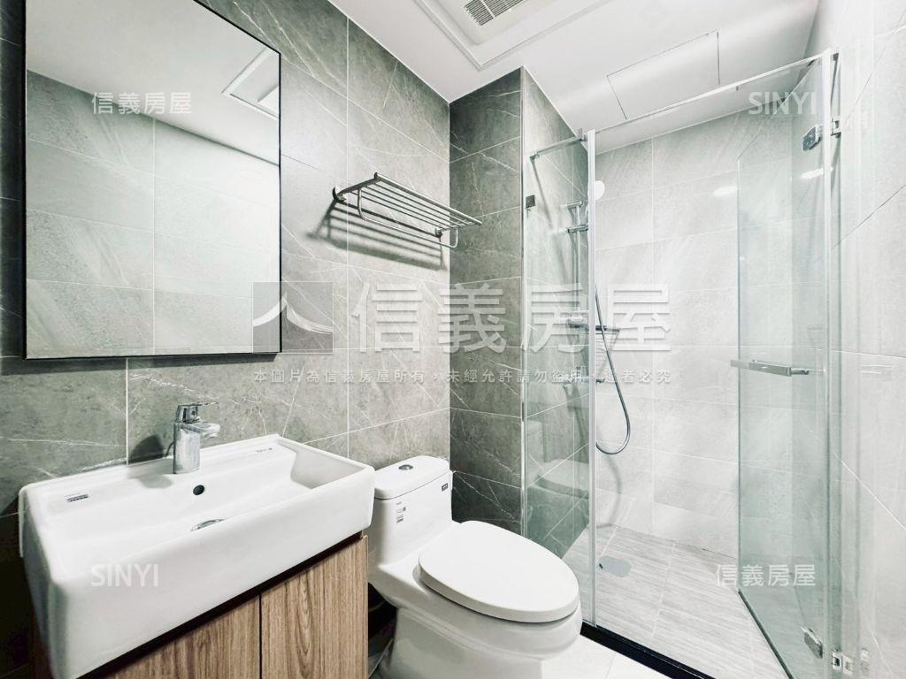 宇成森之邸面公園三房平車房屋室內格局與周邊環境