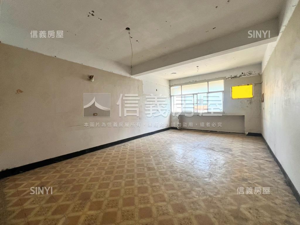 稀有正國安街熱鬧店面房屋室內格局與周邊環境