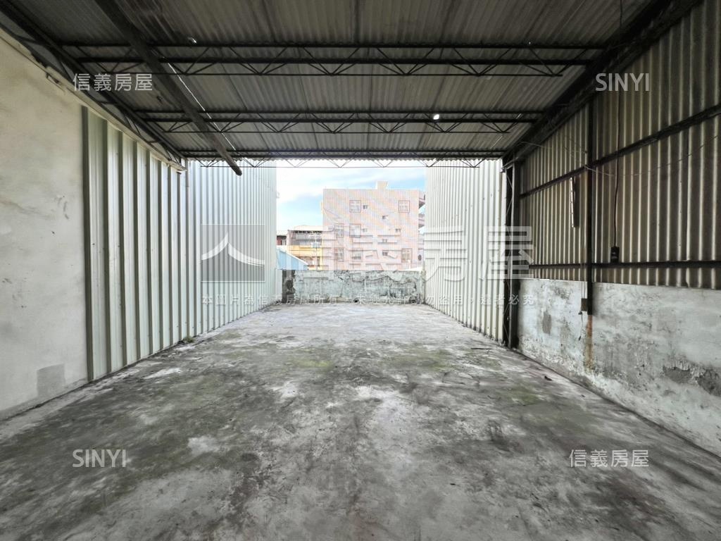稀有正國安街熱鬧店面房屋室內格局與周邊環境