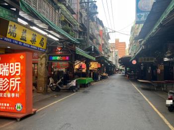 金馬晉升有屋族