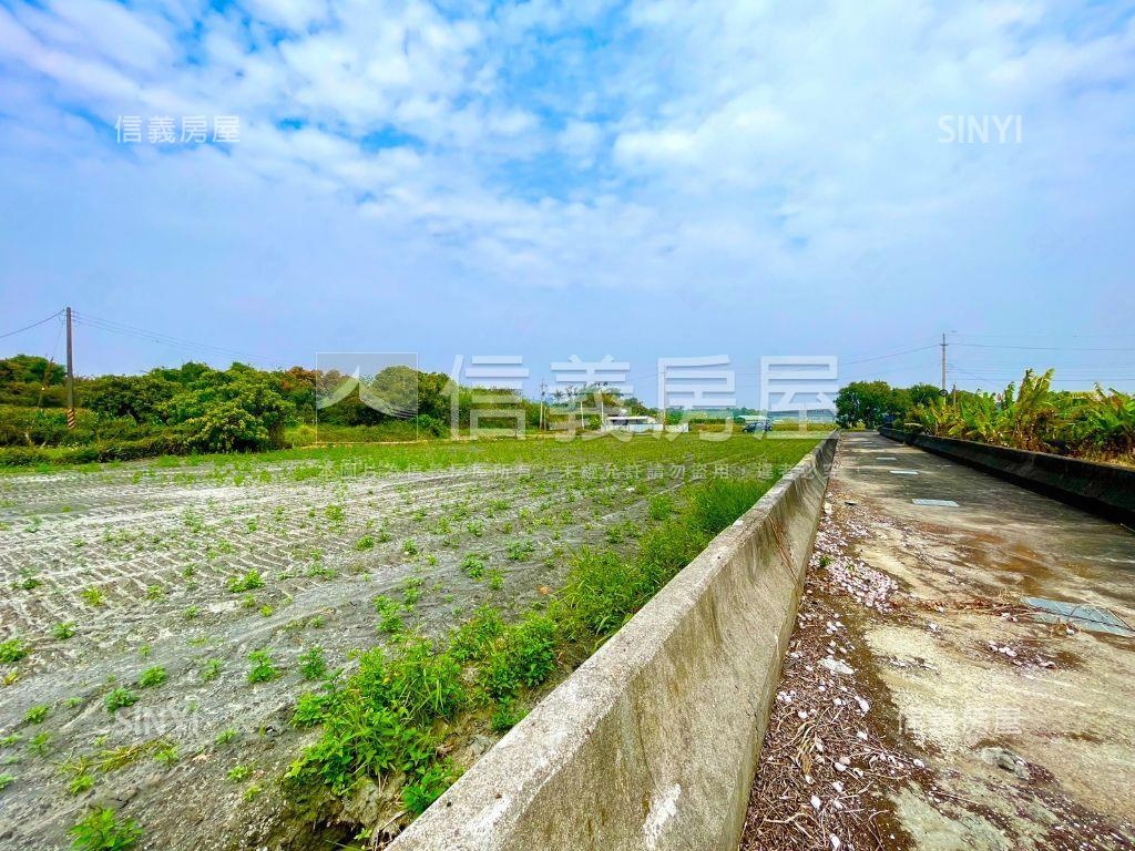 歸仁高鐵長榮路土地房屋室內格局與周邊環境