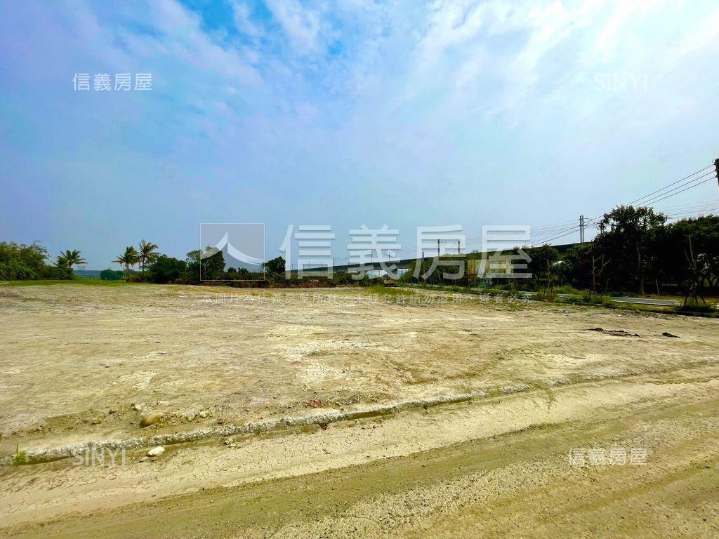 歸仁高鐵長榮路土地房屋室內格局與周邊環境