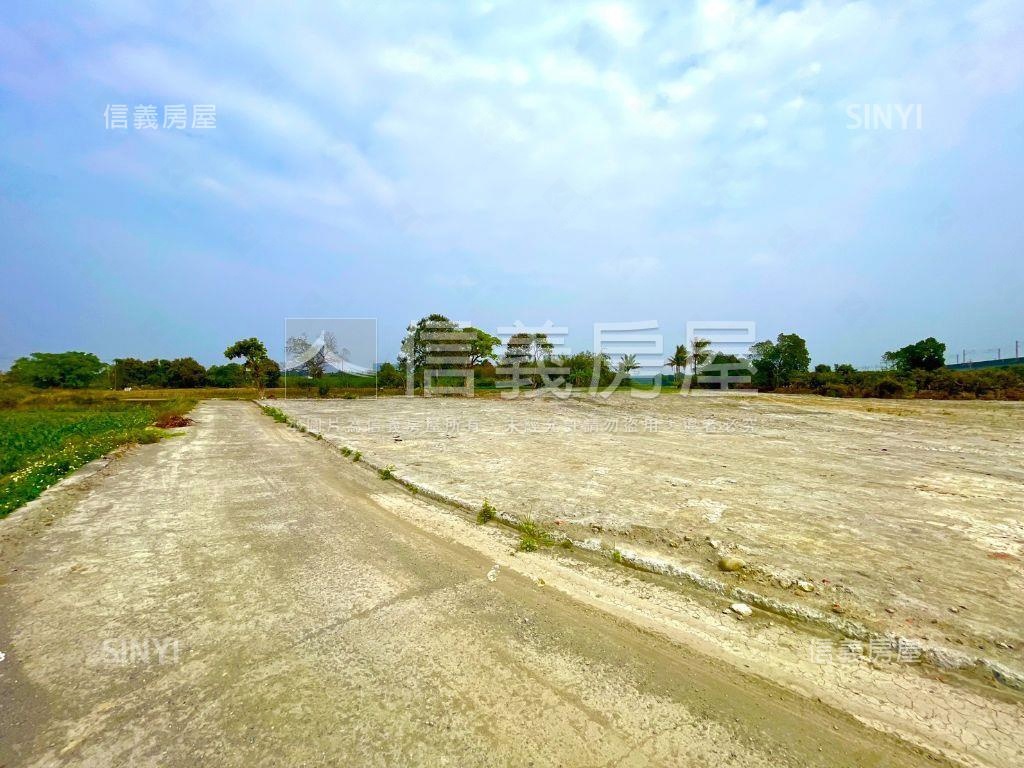 歸仁高鐵長榮路土地房屋室內格局與周邊環境