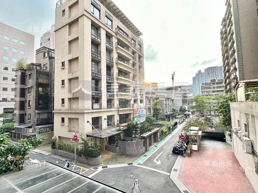 採光閱禾琚邊間有管理房屋室內格局與周邊環境