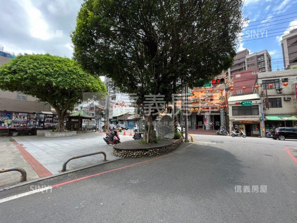 近龍岡忠貞農地房屋室內格局與周邊環境