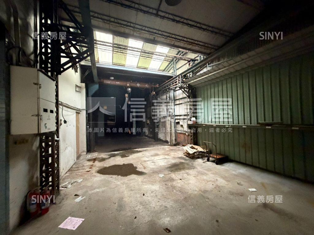 東區中華東路甲工廠房房屋室內格局與周邊環境