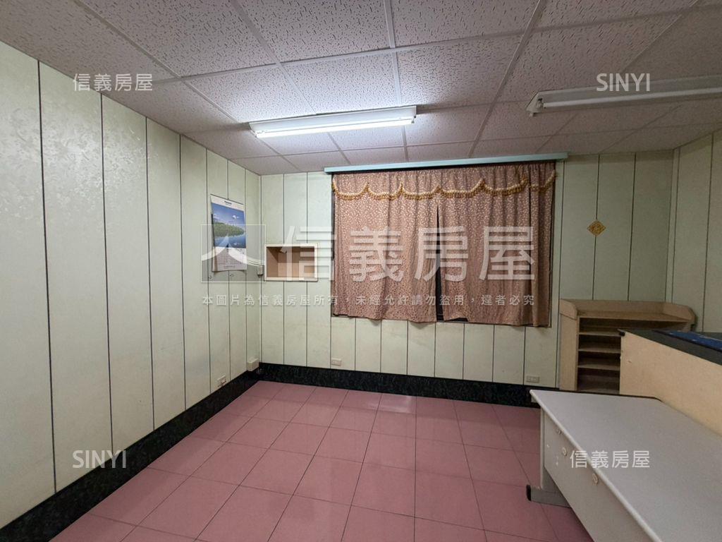 東區中華東路甲工廠房房屋室內格局與周邊環境