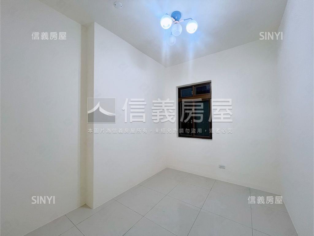 三重仁愛街２樓美寓房屋室內格局與周邊環境