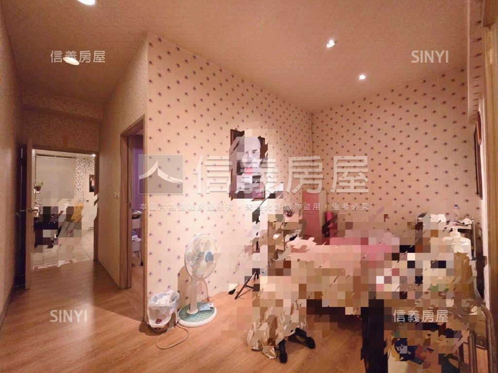 稀有台北橋捷運站旁二樓房屋室內格局與周邊環境