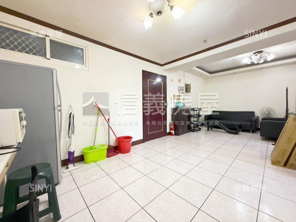 近興大採光美三房房屋室內格局與周邊環境