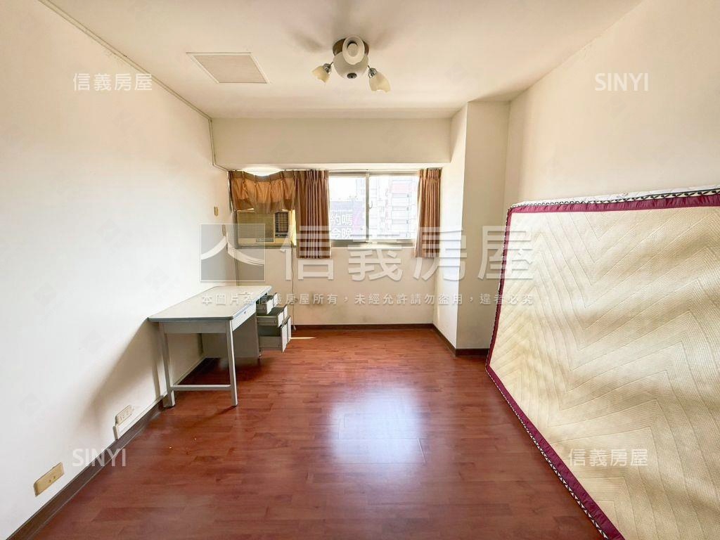 近興大採光美三房房屋室內格局與周邊環境