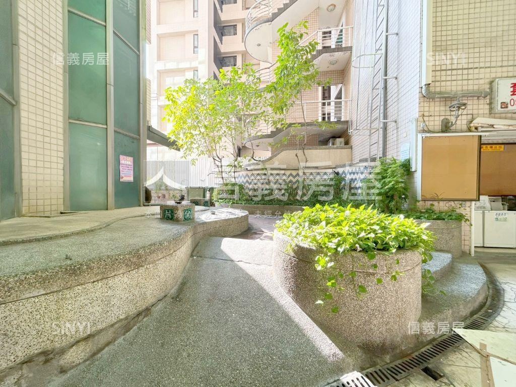 近興大採光美三房房屋室內格局與周邊環境