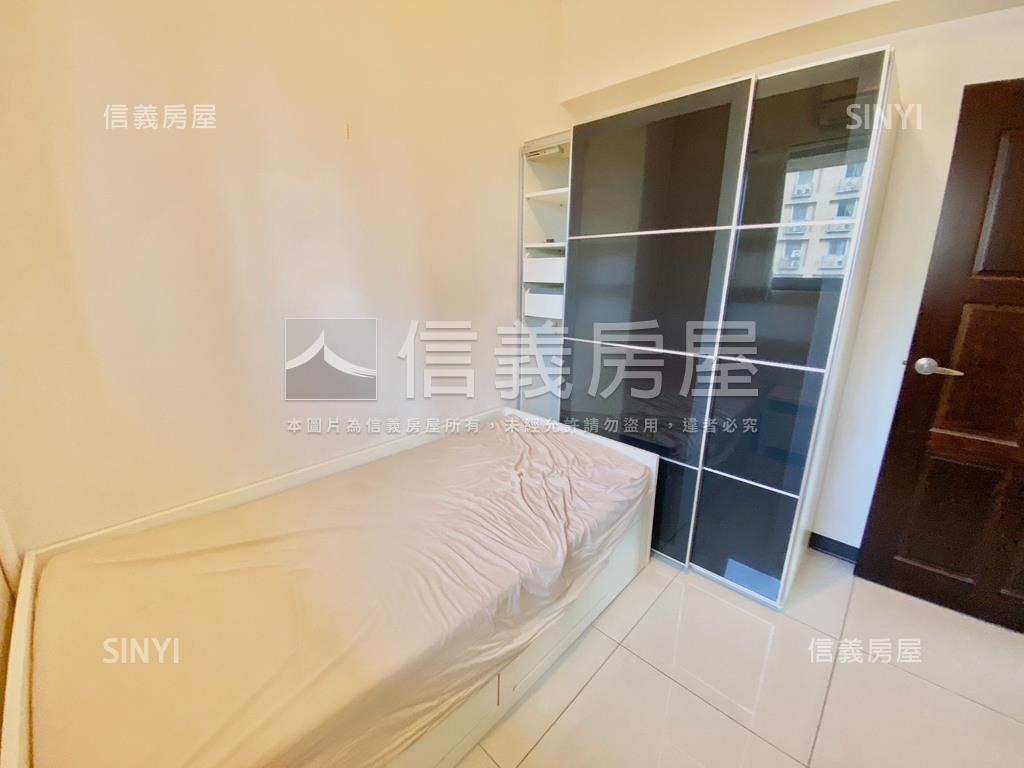 經國亞緻方正美兩房房屋室內格局與周邊環境