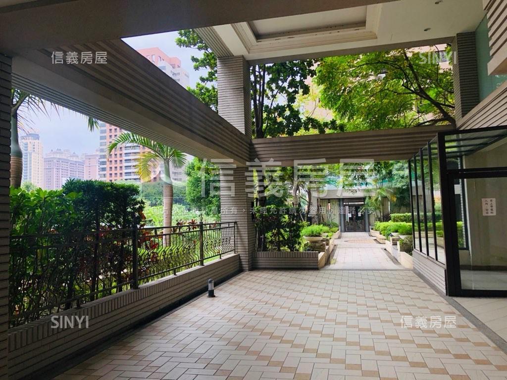 經國亞緻方正美兩房房屋室內格局與周邊環境