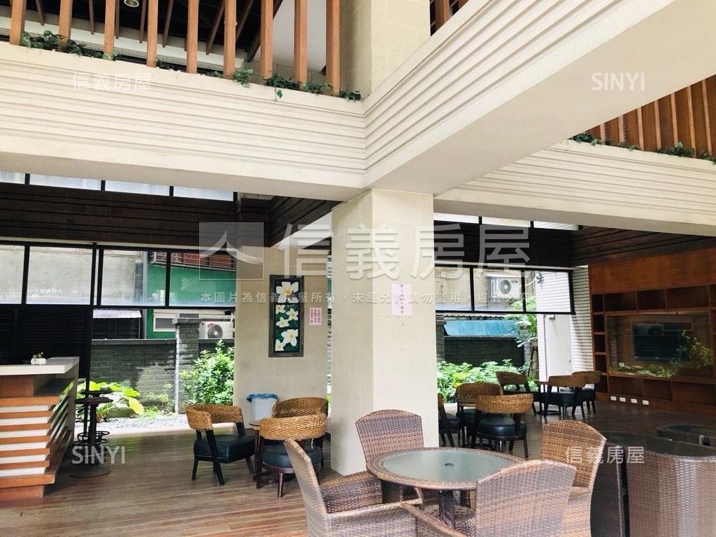 經國亞緻方正美兩房房屋室內格局與周邊環境