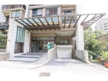 清新美景Ｂ２平面車位