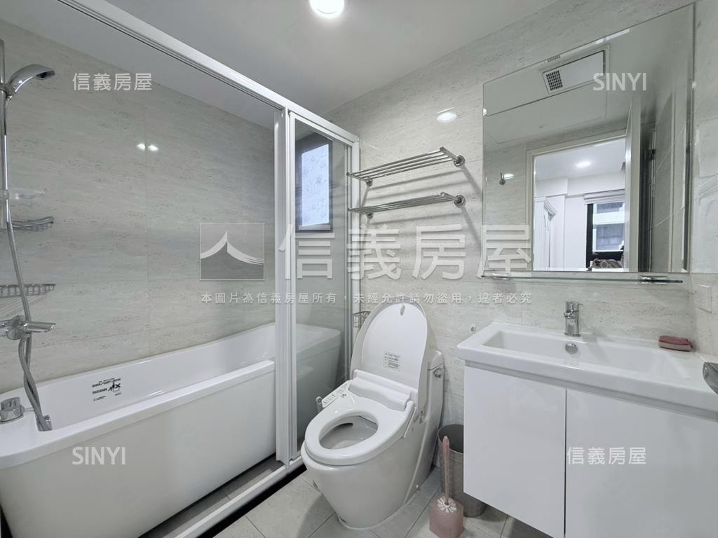 上東城望樹梢美美三房平車房屋室內格局與周邊環境