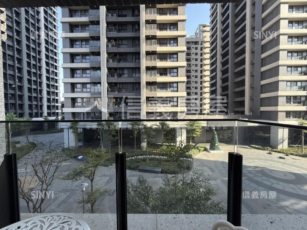 上東城望樹梢美美三房平車房屋室內格局與周邊環境