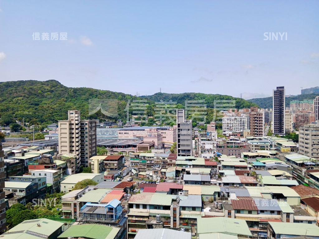 捷運吉境高樓景觀戶房屋室內格局與周邊環境