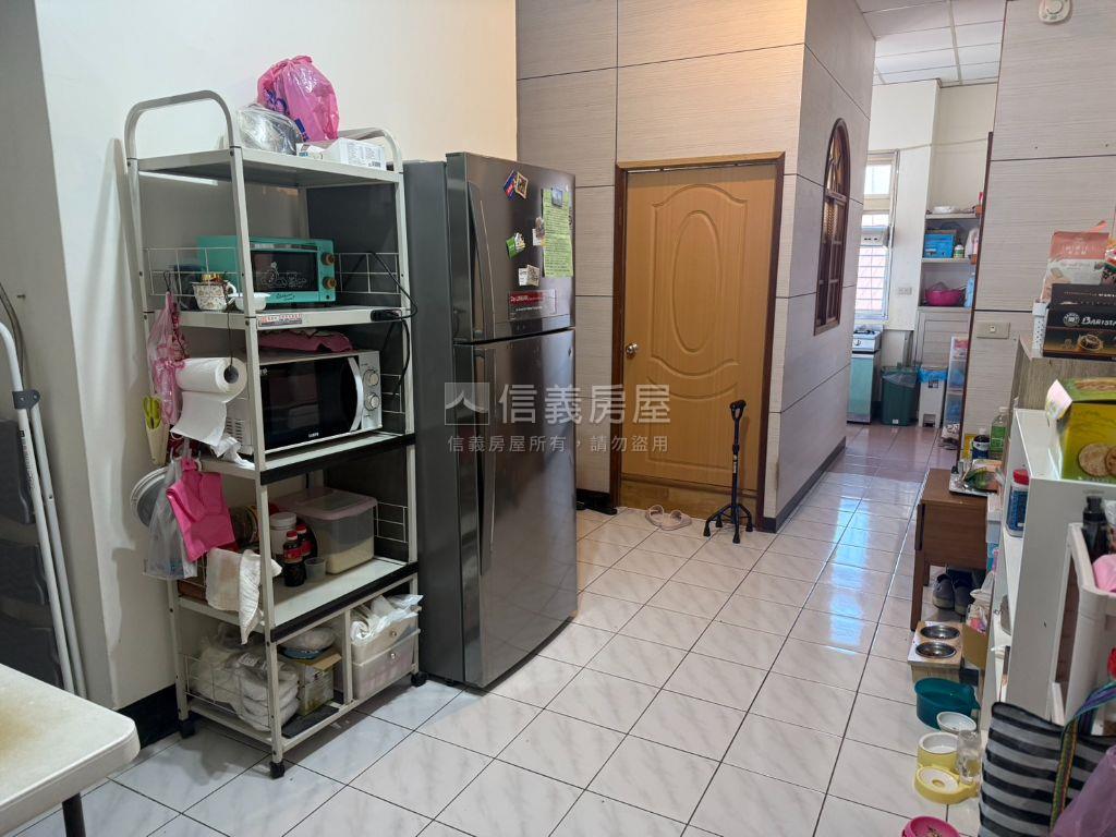 富民公寓５樓房屋室內格局與周邊環境