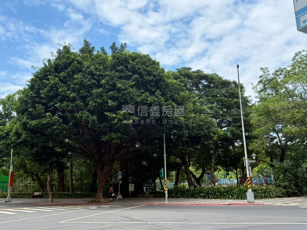 富民公寓５樓房屋室內格局與周邊環境