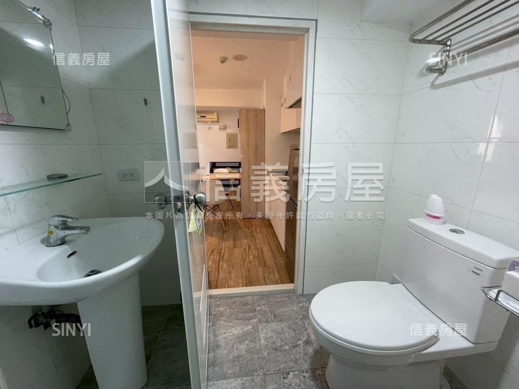 西區、河岸、精裝、一房房屋室內格局與周邊環境